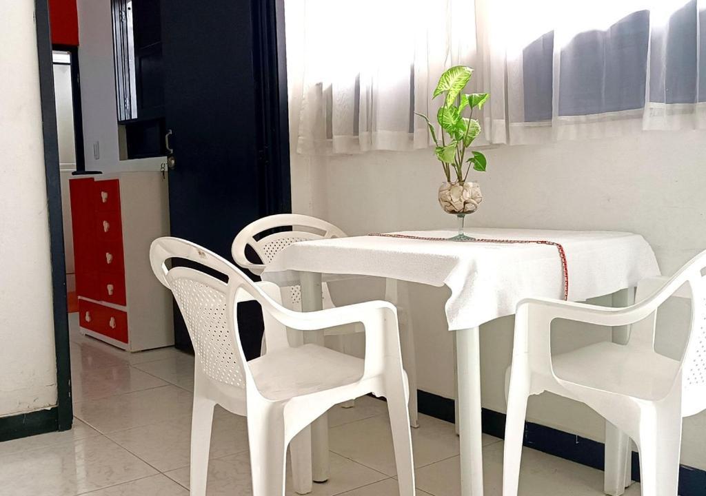 Hospedaje Carmelita Tocaima Bagian luar foto